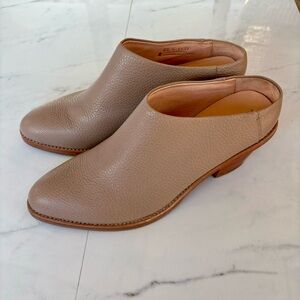 Poppy Barley Heeled Mule Pebbled Leather 8.5